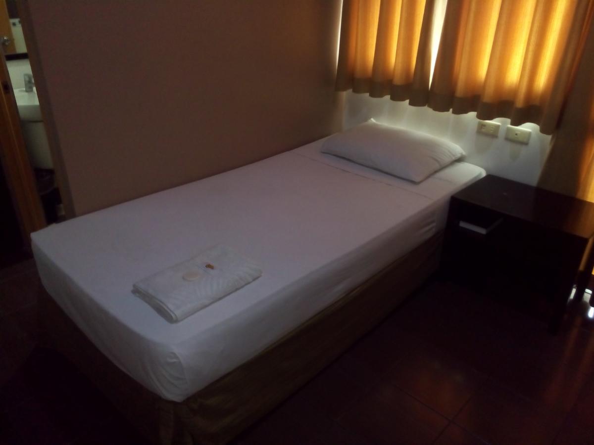 Hotel Kichi Legazpi Eksteriør bilde