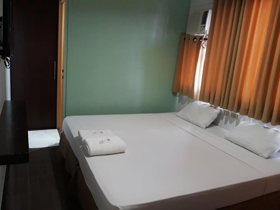 Hotel Kichi Legazpi Eksteriør bilde